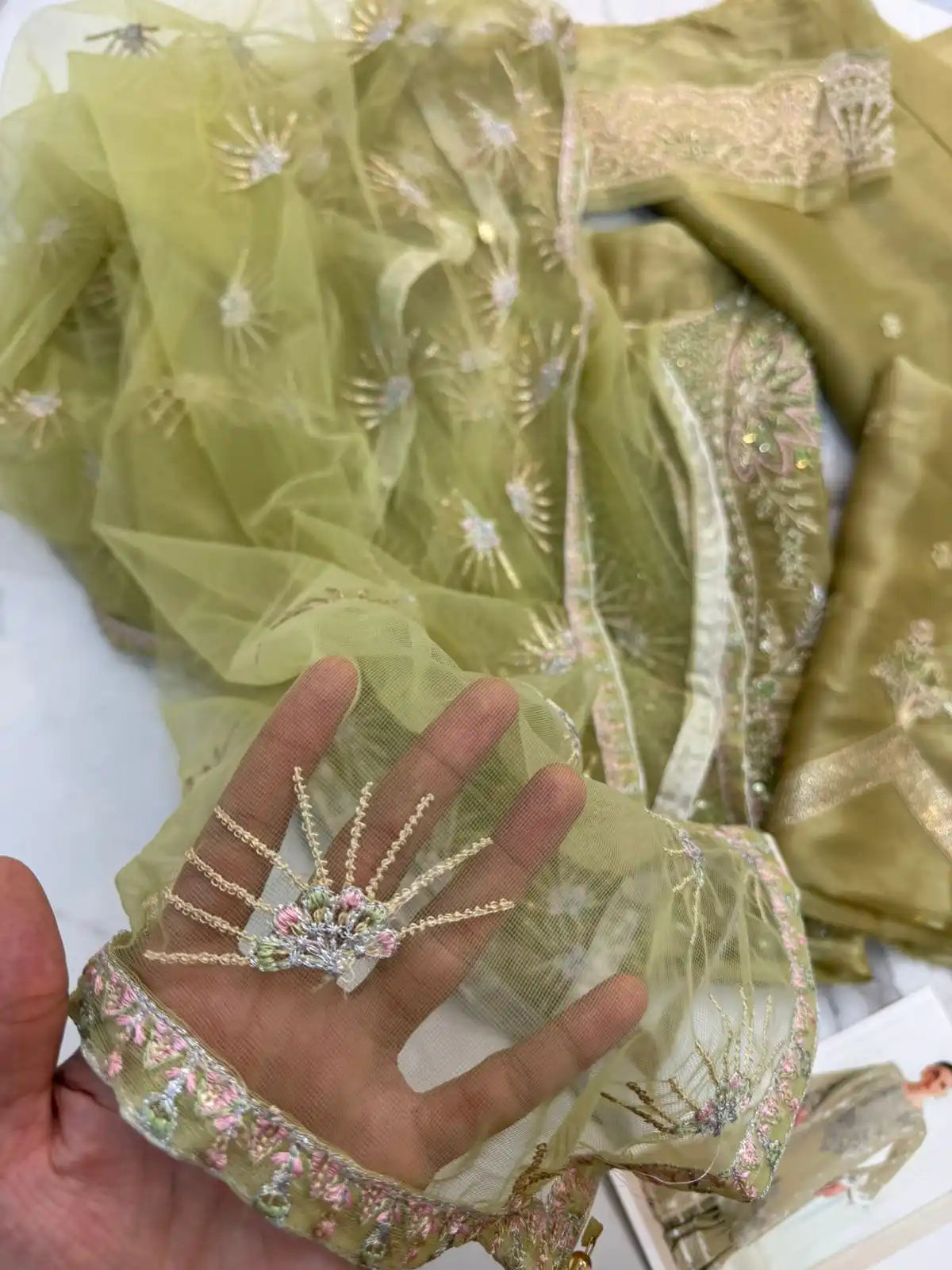 4PC SHEESHA SILK FANCY HEAVY EMBROIDERY WORK