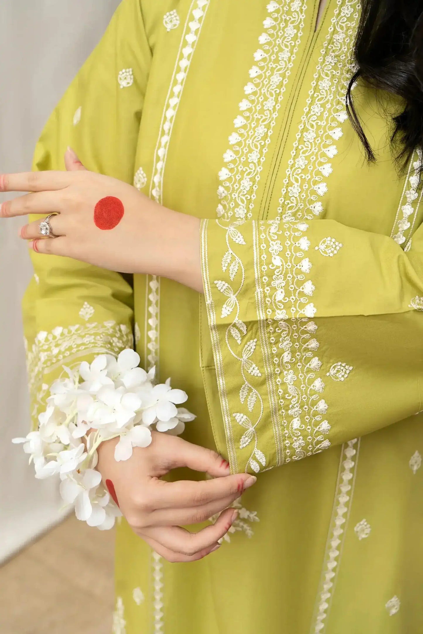 3PC PURE DHANAK HEAVY EMBROIDERED