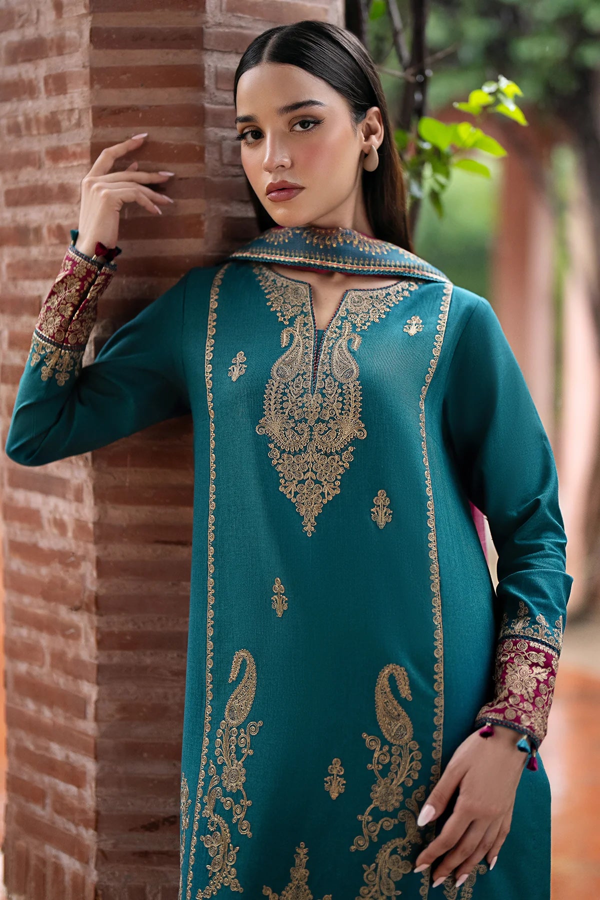 JAZMIN 4PC EMBROIDERED LAWN