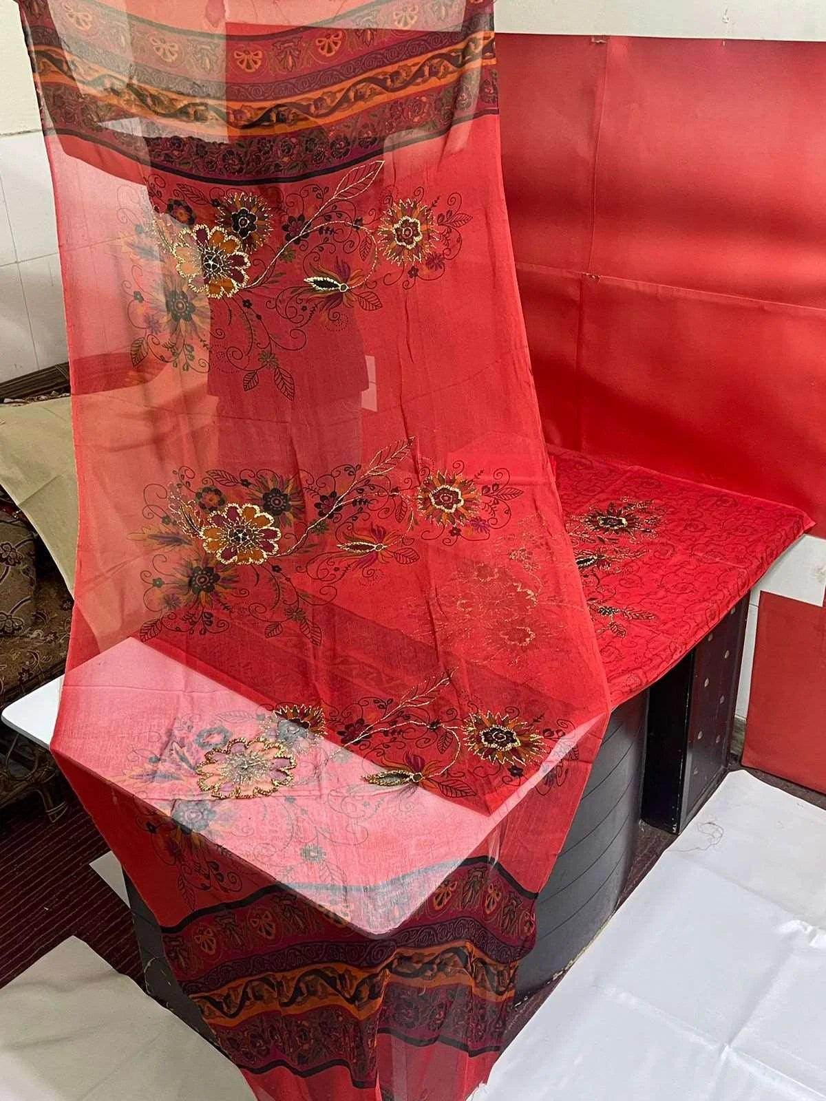 3PC LUXURY LAWN HEAVY GOTTA WORK - Elaichi Clothing