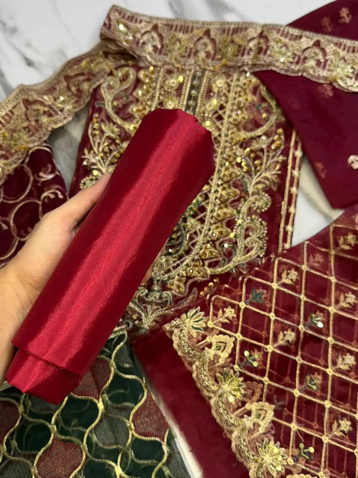 4PC MEHROON FANCY HEAVY EMBROIDERY WORK