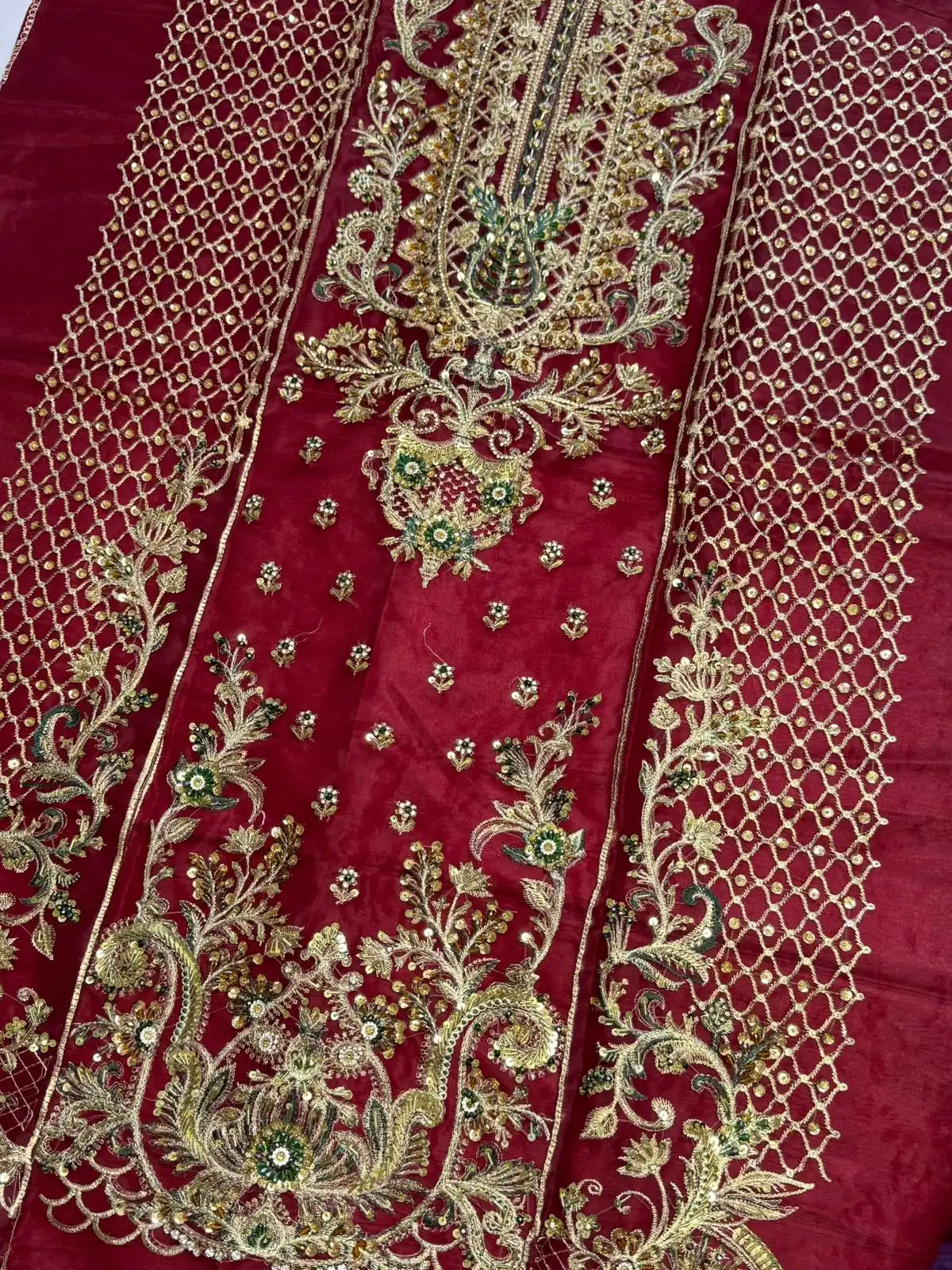 4PC MEHROON FANCY HEAVY EMBROIDERY WORK
