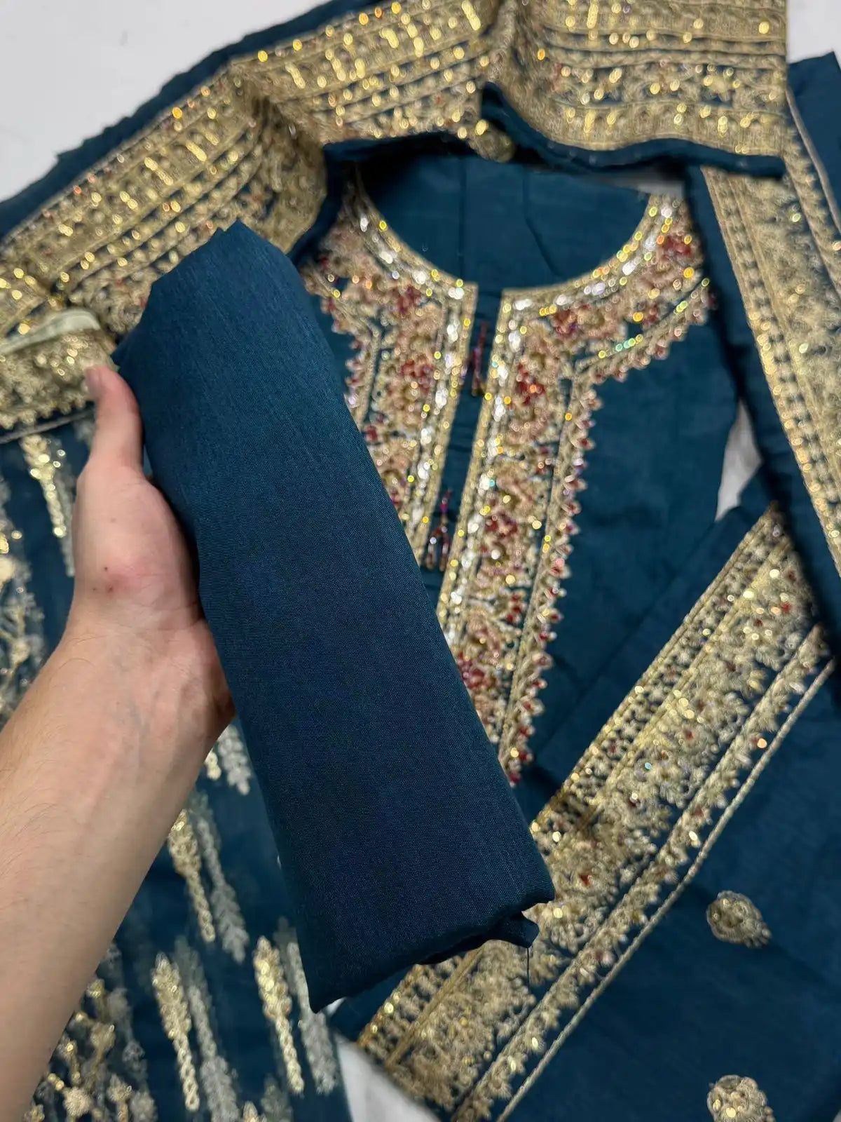 4PC RAW SILK FANCY SUIT FULLY EMBROIDERED WORK