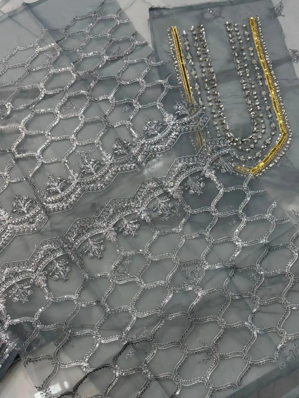 4PC GREY FANCY HEAVY EMBROIDERY WORK