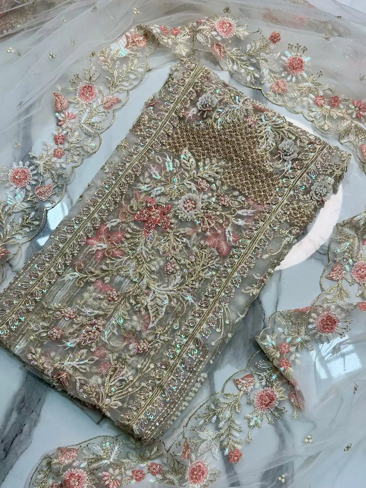4PC WHITE HEAVY FANCY SUIT FULLY EMBROIDERED WORK
