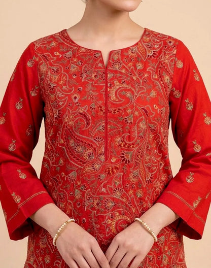 2PC LUXURY LAWN HEAVY EMBROIDERED