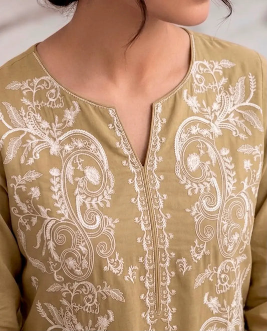 3PC PURE LAWN HEAVY. EMBROIDERED