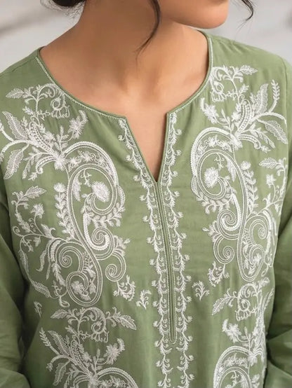 3PC PURE LAWN HEAVY. EMBROIDERED