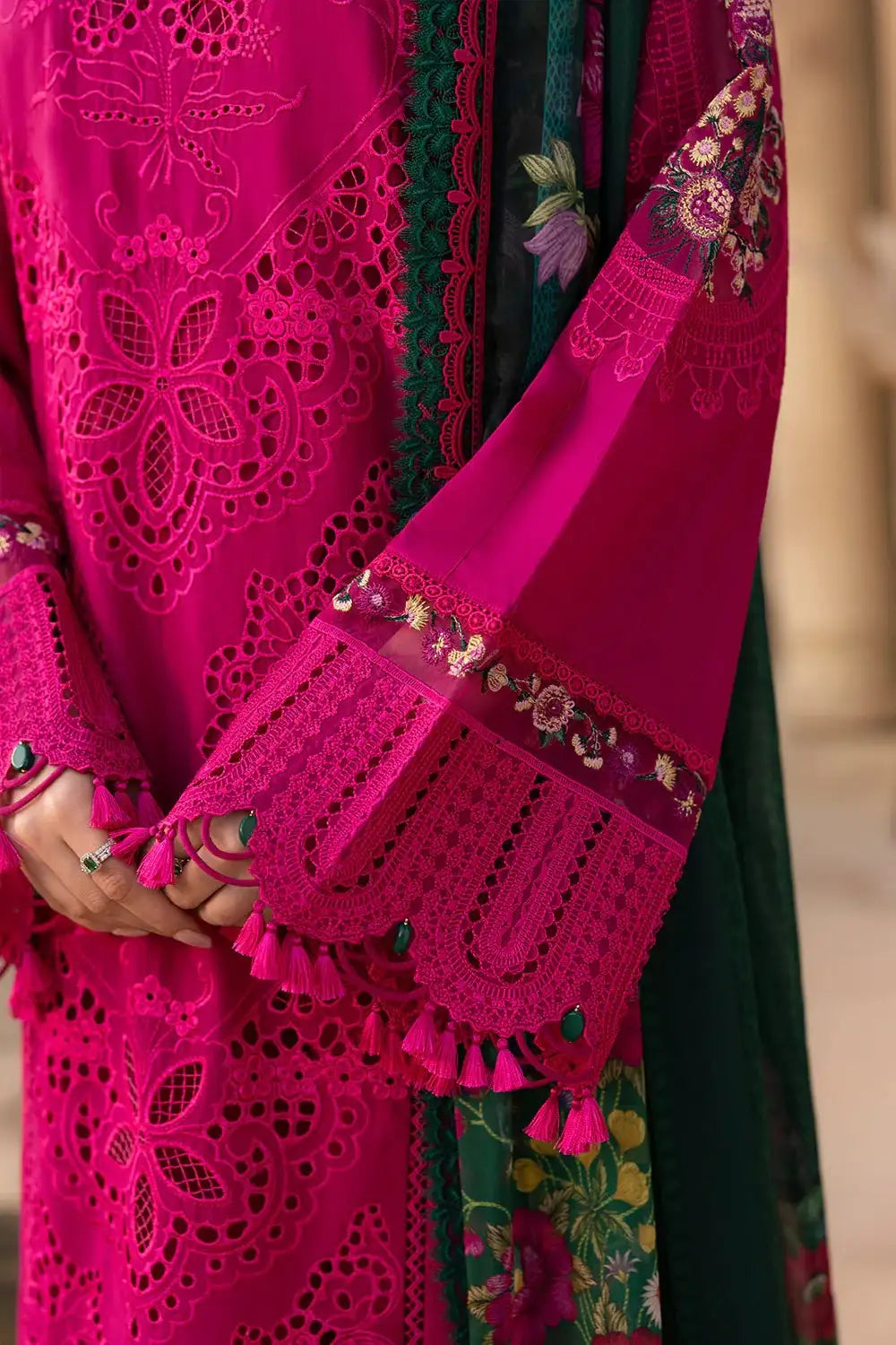 3PC PURE DHANAK HEAVY EMBROIDERED