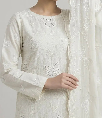 3PC PURE. LAWN .HEAVY EMBROIDERED