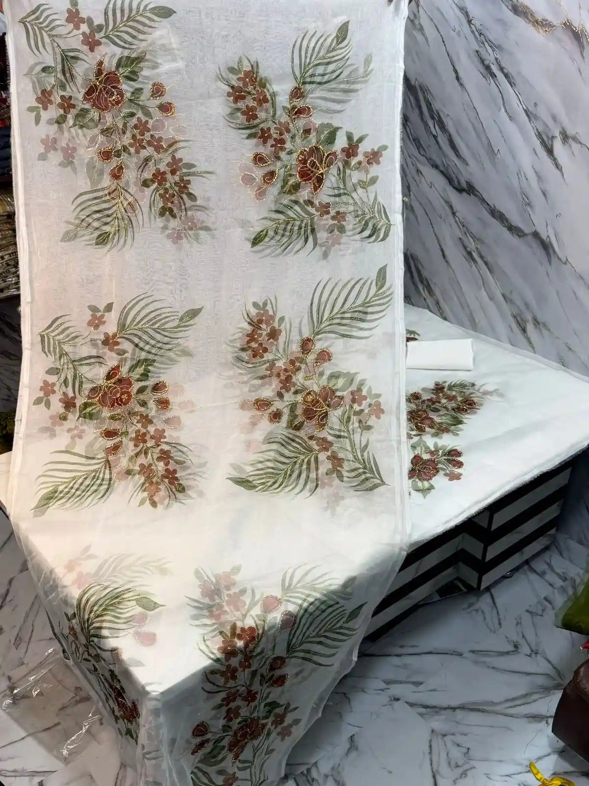 4PC WHITE ORGANZA HEAVY HAND PAINT FULLY GOTTA WORK