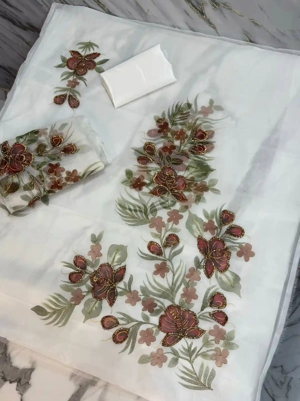4PC WHITE ORGANZA HEAVY HAND PAINT FULLY GOTTA WORK