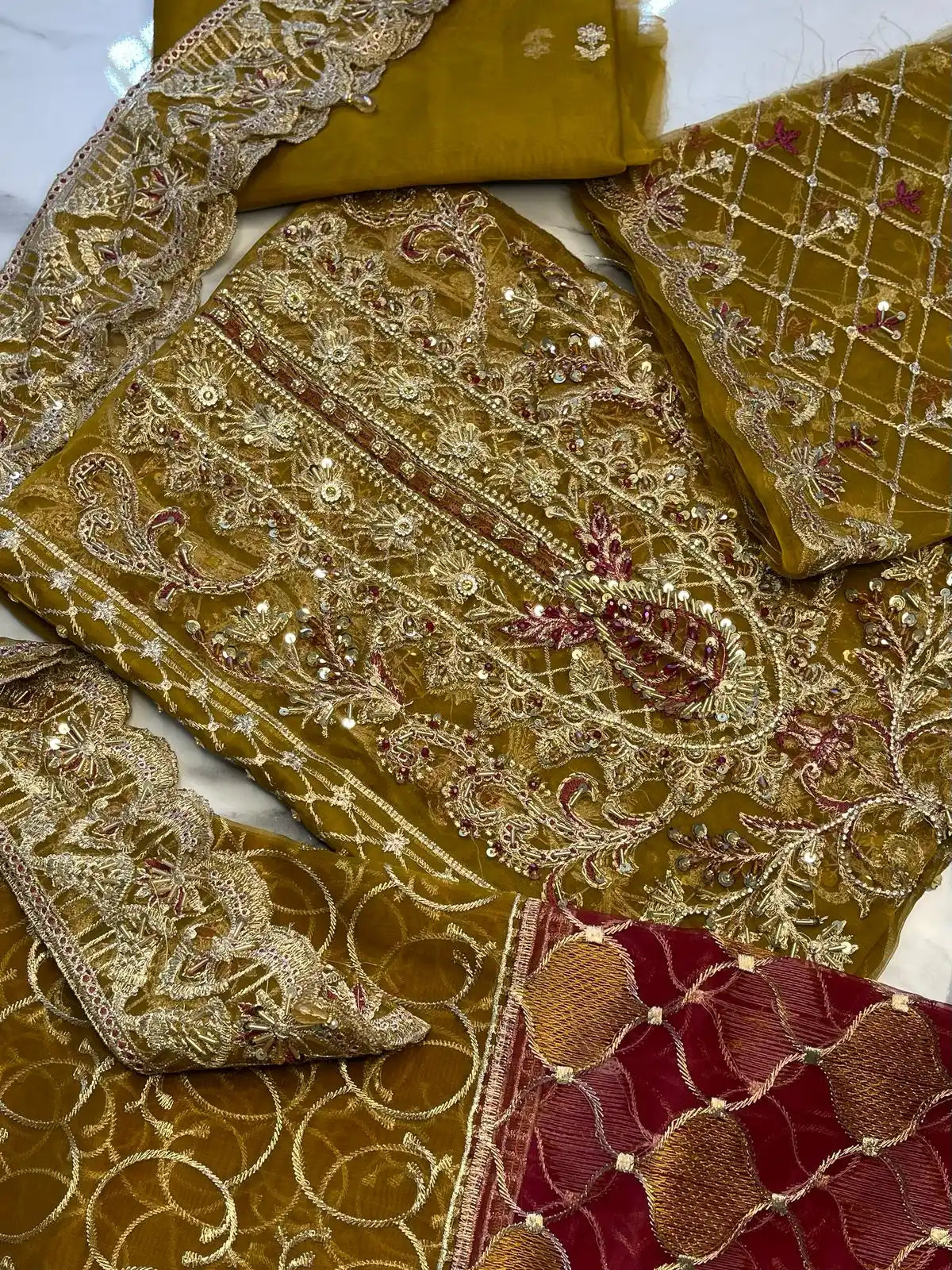 4PC MEHNDI FANCY HEAVY EMBROIDERY WORK PREMIUM STUFF