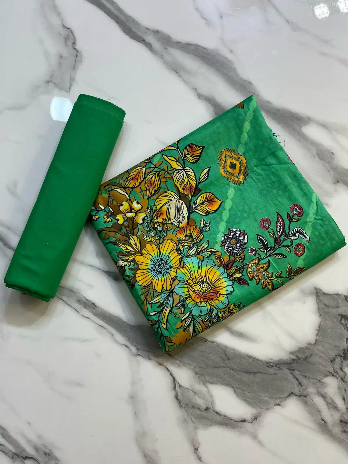 3PC LUXURY LAWN PRINTED