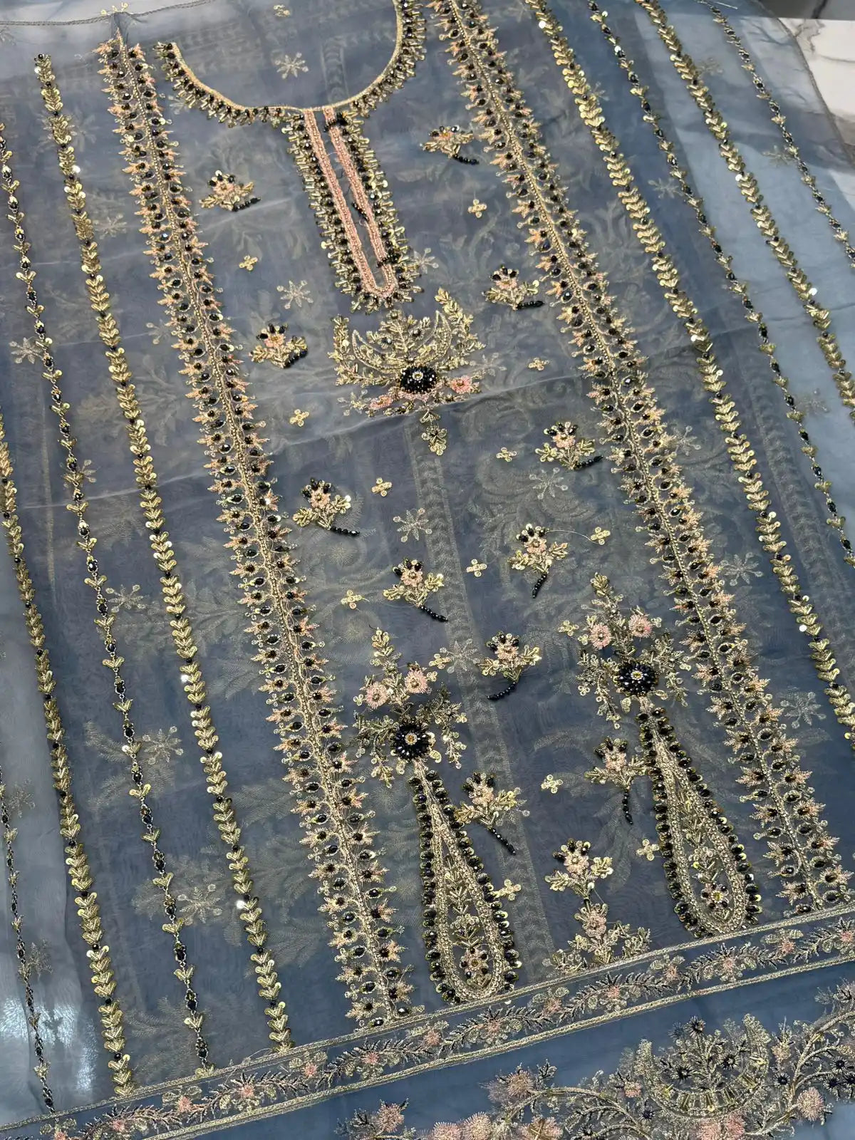 4PC GREY FANCY HEAVY EMBROIDERY WORK