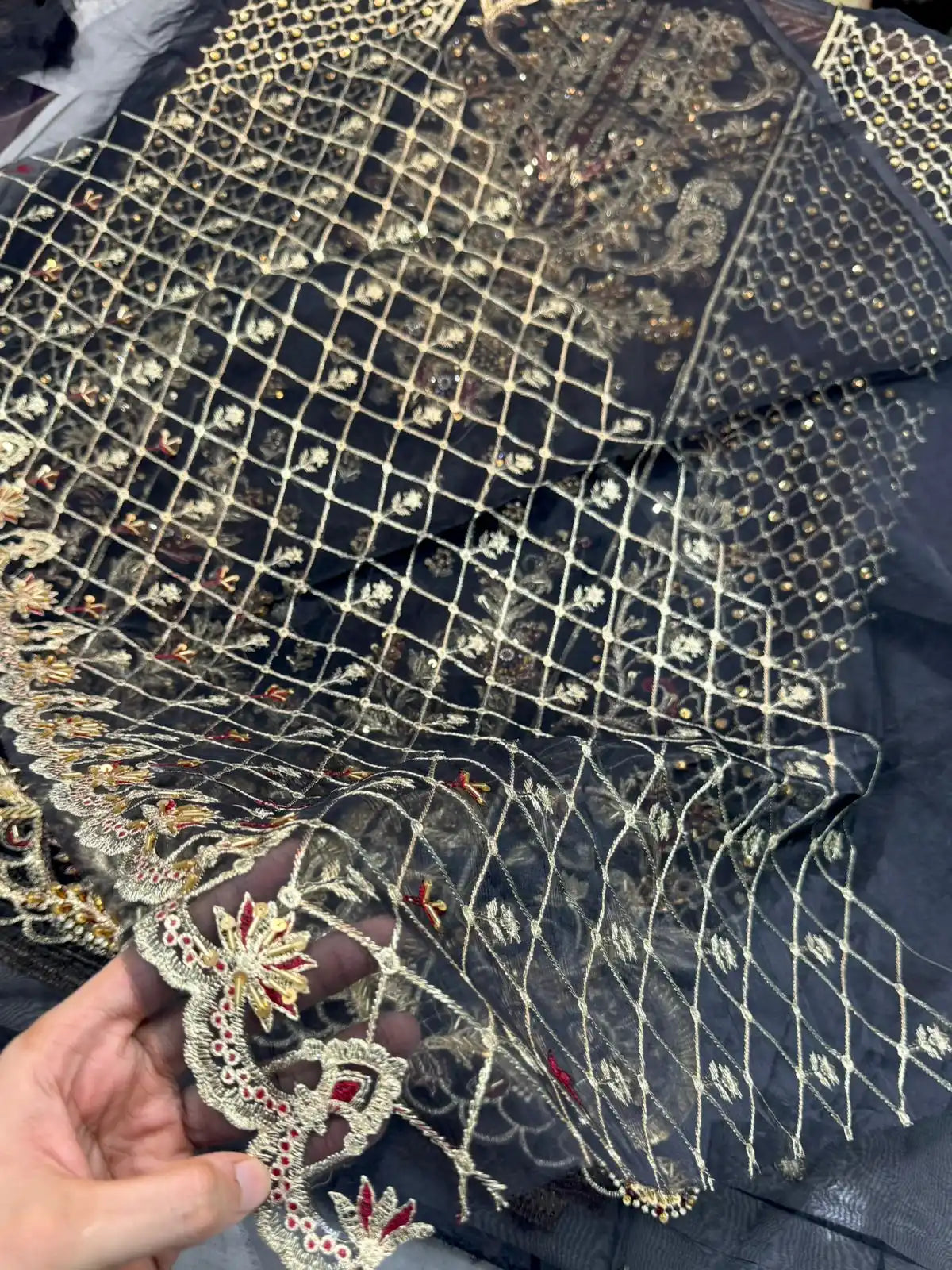 4PC BLACK FANCY HEAVY EMBROIDERY WORK
